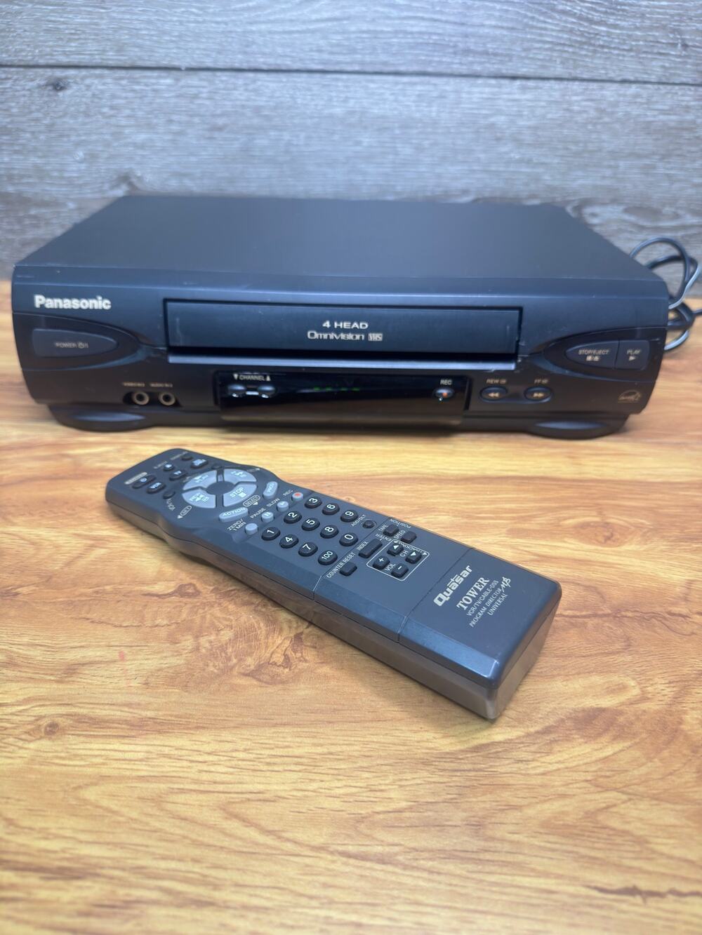 Panasonic PV-V4022 VCR Video Cassette Recorder VHS Player OMNIVISIO W/REMOTE